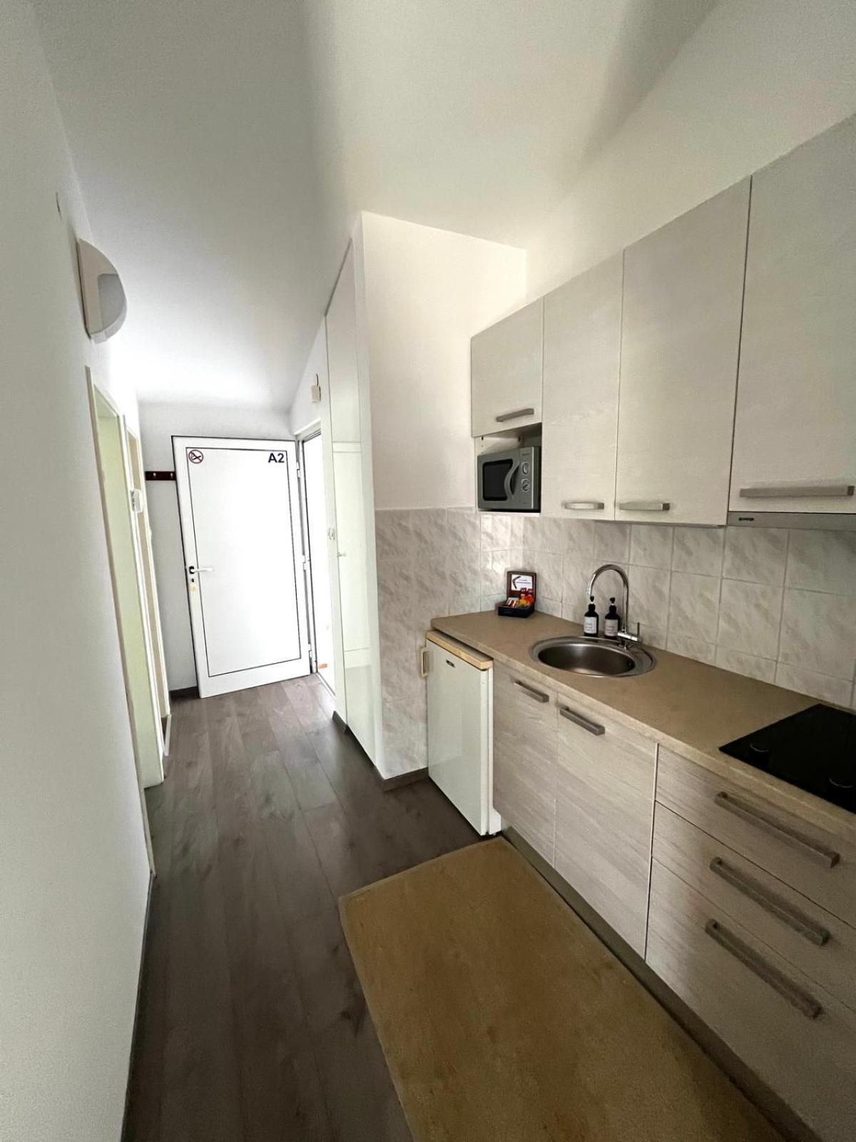 Boomerang Apartments Klek Exteriör bild